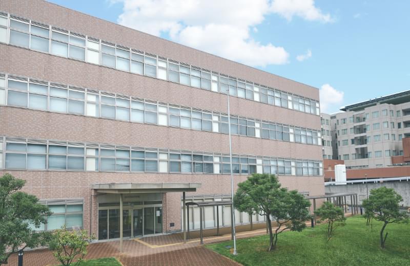 加茂看護専門学校の外観